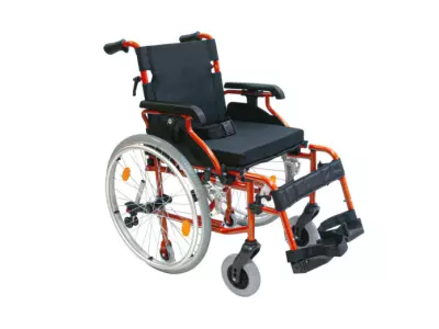 Кресло-коляска облегченная FS218LQ комнатная/прогулочная